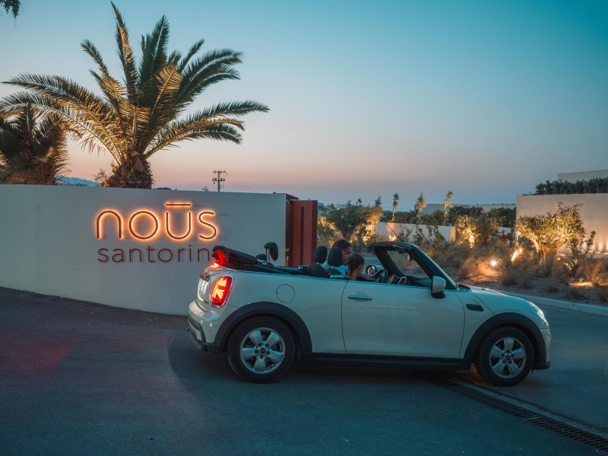 Nous Santorini Hotel Месария Екстериор снимка