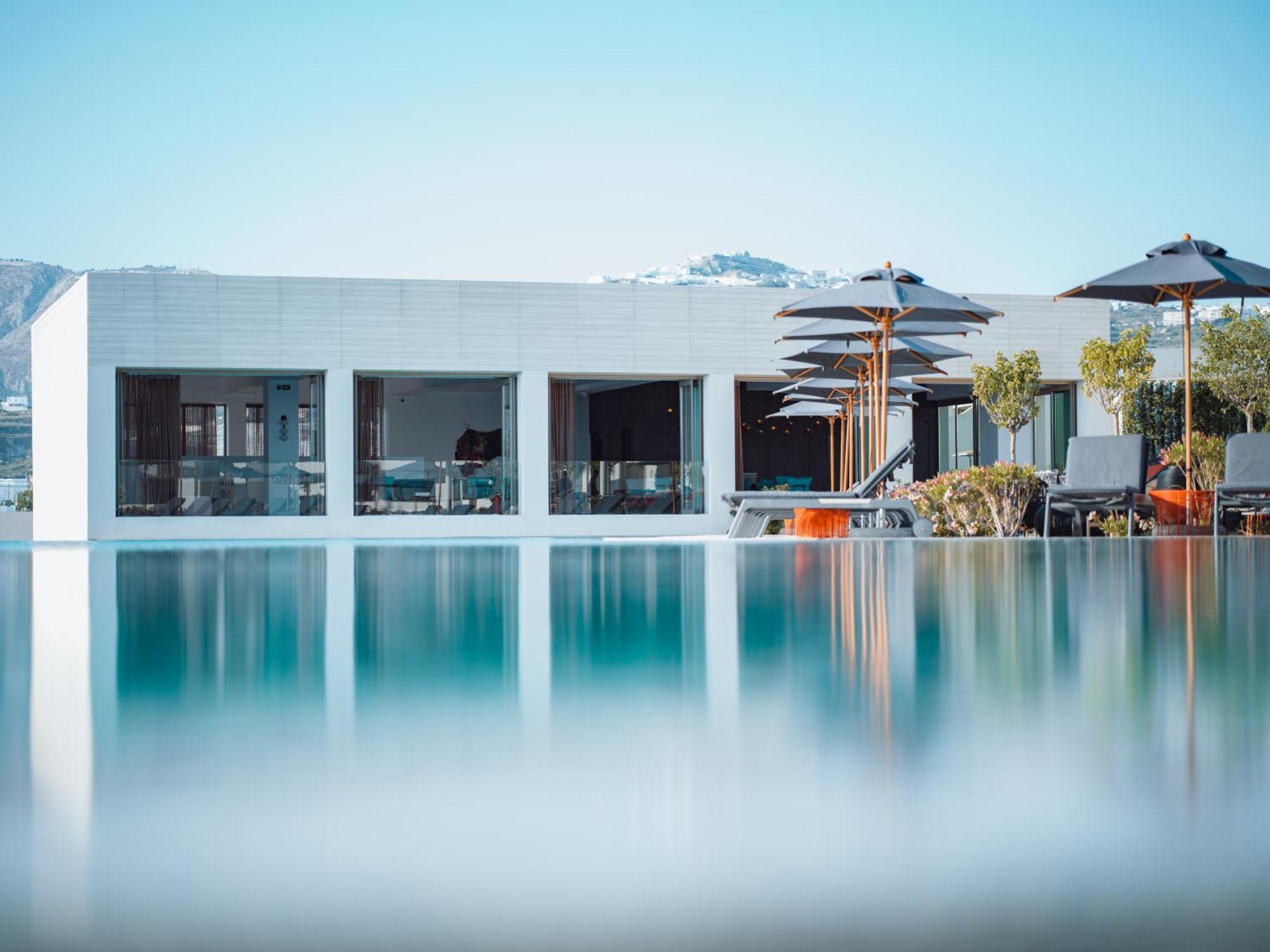Nous Santorini Hotel Месария Екстериор снимка