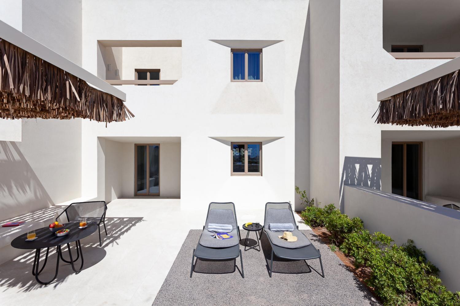 Nous Santorini Hotel Месария Екстериор снимка